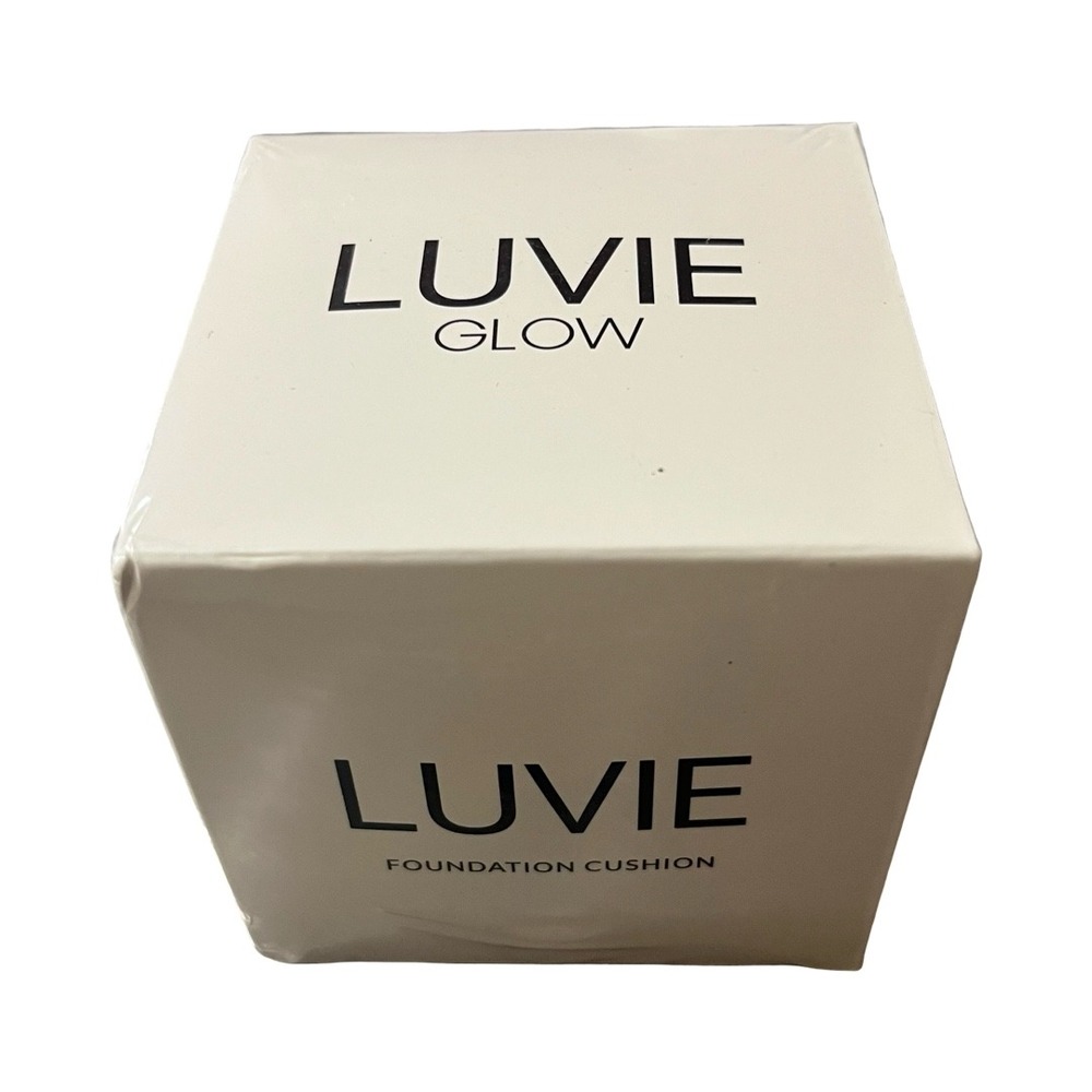 NEW SEALED Luvie Glow Foundation Cushion IVORY‎ Moisturizing Makeup EXP 11/23/30
